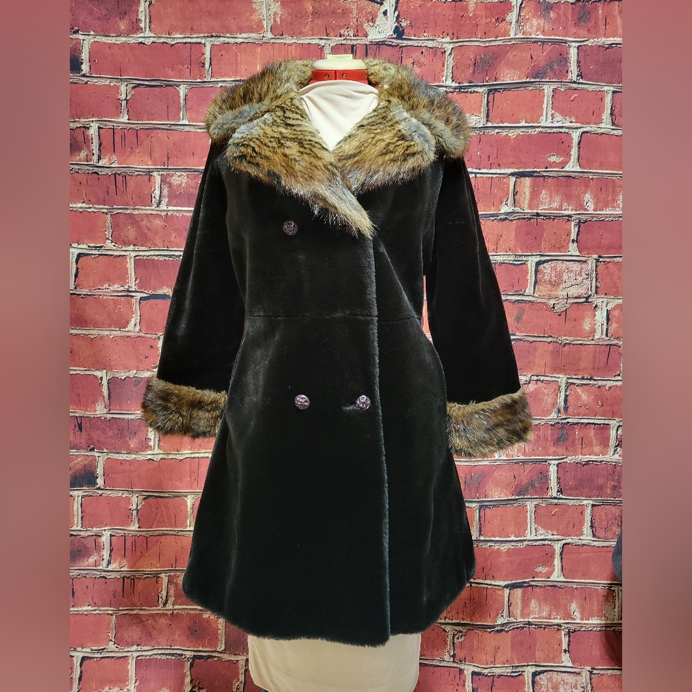 Women's Black Faux Fur Trim Coat